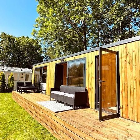 Luxe Tiny House Bij Het Leekstermeer Matsloot ภายนอก รูปภาพ