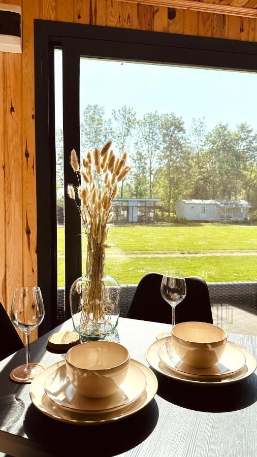 Luxe Tiny House Bij Het Leekstermeer Matsloot ภายนอก รูปภาพ
