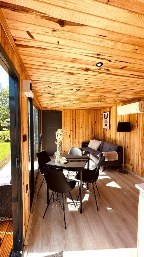 Luxe Tiny House Bij Het Leekstermeer Matsloot ภายนอก รูปภาพ