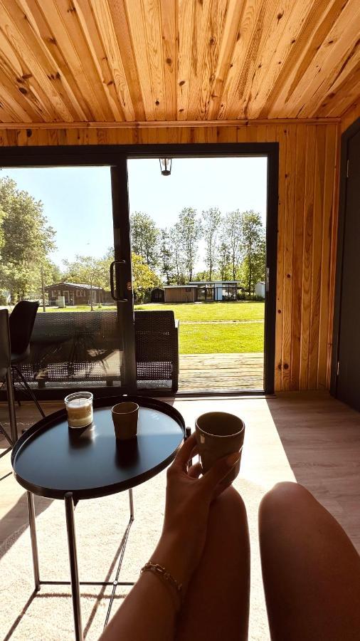 Luxe Tiny House Bij Het Leekstermeer Matsloot ภายนอก รูปภาพ